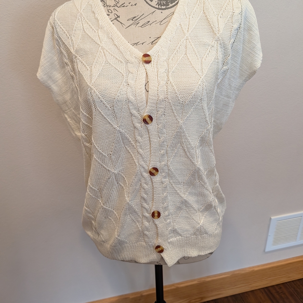 Women's Cap Sleeve Lightweight Sweater Vest